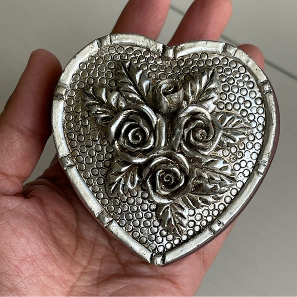 Heart Shape Jewelry Box Trinket Silver Cover - Picture 5 of 11